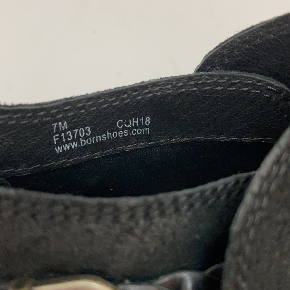 Born black round toe ankle boots sizes of 7 7.5 - Picture 9 of 10